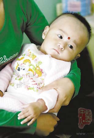 �Ͼ�10��Ӥ��������ʯ ҽ�������̷�����(ͼ)
