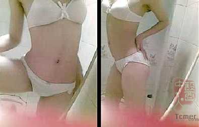 女生拍脱衣视频讨好男友分手后被外传(组图)