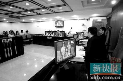 少女捅死性侵大叔 正当防卫还是故意杀人