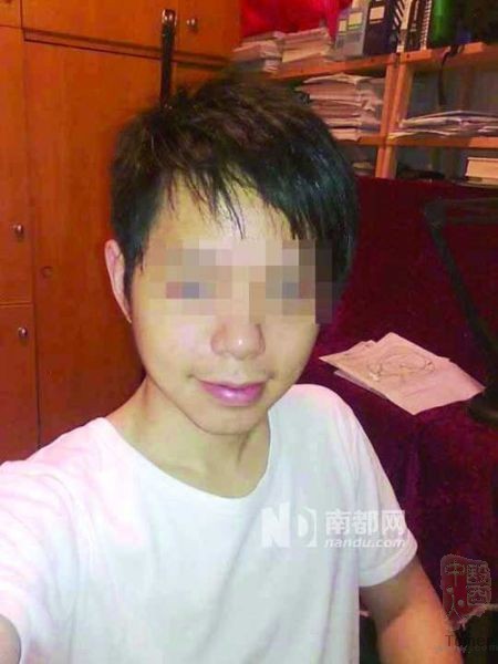 疑凶周某。 疑凶周某。