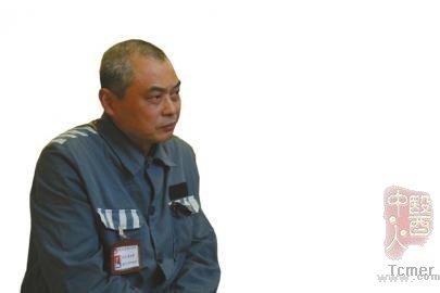 在锦江监狱服刑的成都原卫生局长周光荣。(成都市检察院供图)