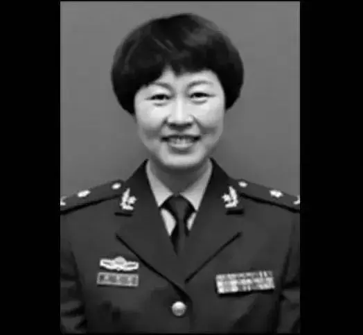 女军医被刺数刀身亡 嫌犯:不是要弄她 让她碰上了