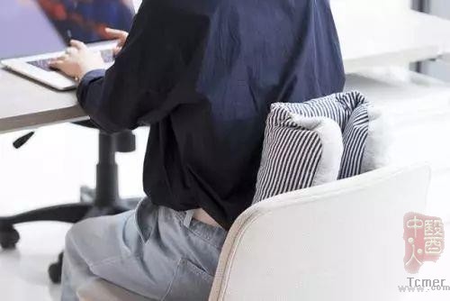 央视主持人李咏因癌症去世:为什么有些癌症发现就是晚期?